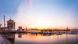 Coucher de soleil à La Rochelle en voilier