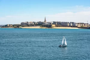 Découvrir l’historique Saint-Malo avec Sarch S8